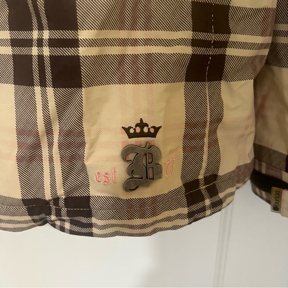 Burton Plaid Women’s Snowboarding Jacket - Picture 8 of 13